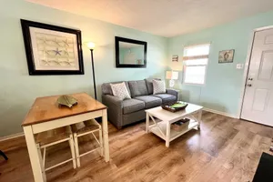 Image of Sunrise Village 104 Condo