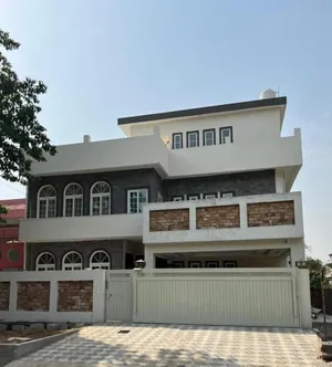 Image of Royal Blue Inn House