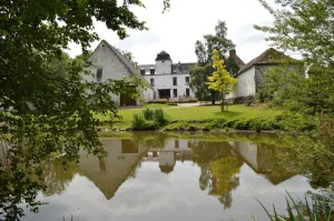 Image of Le domaine du château blanc à 10 minutes de Pairi Daiza