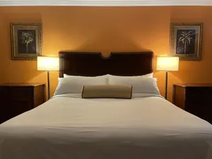 Image of Howard Johnson by Wyndham Ridgecrest, CA