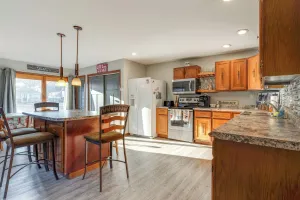 Image of Cozy Clear Lake Home - Walk to Town & Boat Dock!