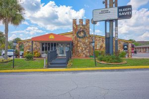 Image of Liberty Garden Inn by OYO Kissimmee near Disney World