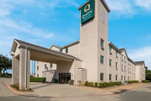 Image of Quality Inn & Suites Roanoke - Fort Worth North