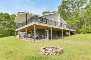 Image of Mtn-view Pleasantville Home on 100 Acres!