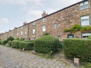 Image of 16 Long Row