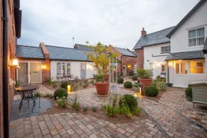 Image of The Lion at Malpas