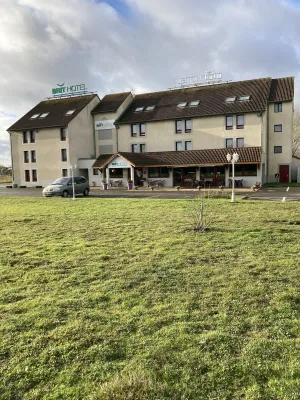 Image of Brit Hotel Essentiel Moulins Avermes