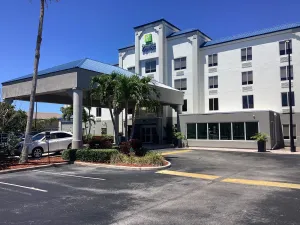 Image of Holiday Inn Express Hotel & Suites Cocoa Beach by IHG