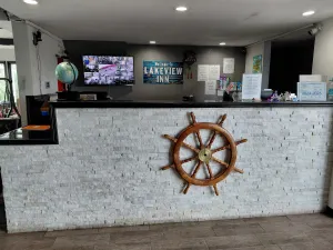 Image of Lakeview Inn