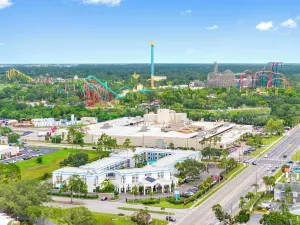 Image of OASIS BAY SUITES, Tampa, Busch Gardens, USF