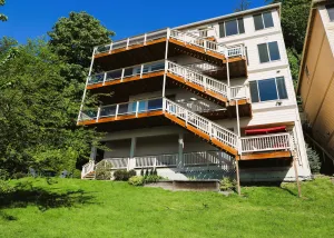 Image of Stunning House with Views of Puget Sound! Ideal for Family Reunions