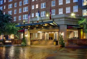 Image of Warwick Melrose Hotel