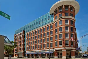 Image of Hampton Inn & Suites Columbus-Downtown, Ohio