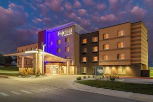 Image of Fairfield Inn & Suites Kansas City at the Legends