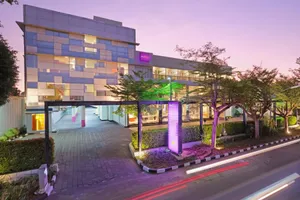 Image of Quest Hotel Simpang Lima - Semarang by ASTON