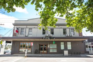 Image of Nags Head Hotel