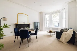 Image of Luxury 2-bed Apartment in Knightsbridge