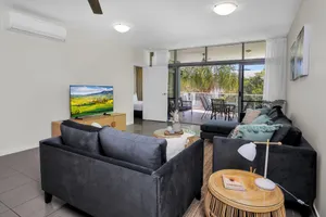 Image of Pool View City Centre Apartment 202