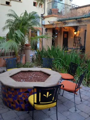 Image of Milos Inn
