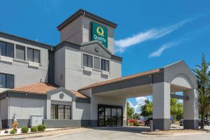 Image of Quality Inn Lees Summit - Kansas City