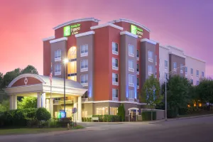 Image of Holiday Inn Express Hotel & Suites Chattanooga Downtown by IHG