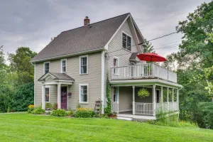 Image of Family-friendly Retreat in Barre: 2 Spacious Decks