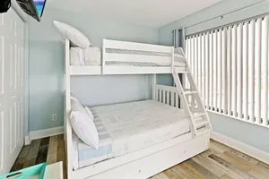 Image of Caprice 301