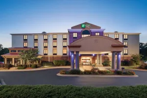 Image of Holiday Inn Express Hotel & Suites Lavonia by IHG