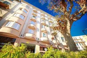 Image of Hôtel Mondial