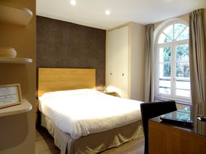 Image of Les Carmes