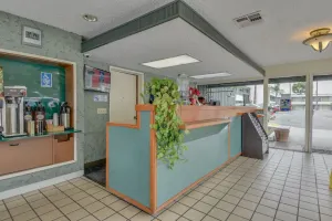 Image of Vagabond Inn Los Angeles at USC