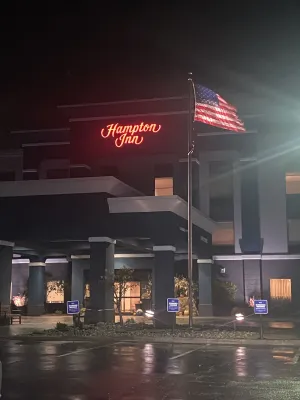 Image of Hampton Inn Utica