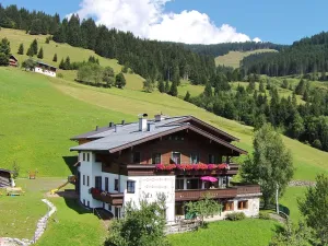 Image of Apartment Near the Maria Alm ski Area