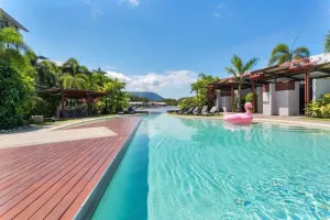 Image of Blue Lagoon Lakeside Studio
