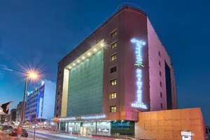 Image of Raintree Rolla Hotel