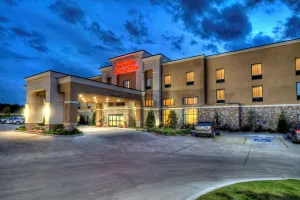 Image of Hampton Inn & Suites Ada