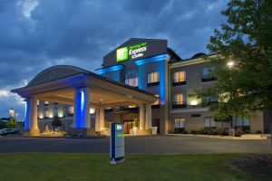 Image of Holiday Inn Express Hotel & Suites Prattville South, an IHG Hotel