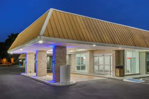 Image of Quality Inn & Suites
