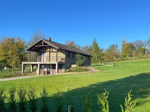 Image of Beautiful Bungalow for 4 People With Large Garden