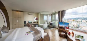 Image of New Sun Hotel