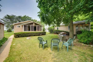 Image of Lakefront Cottage with Deck Near Indiana Beach!