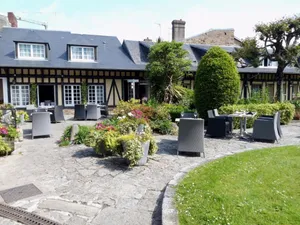 Image of Hôtel de La Croix d'Or