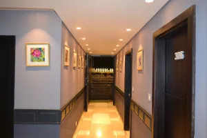Image of HOTEL VELVET GREY