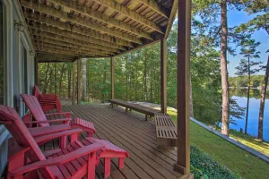 Image of Dock and Kayaks Lakefront Hot Springs Home