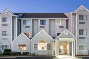 Image of Microtel Inn & Suites Marianna