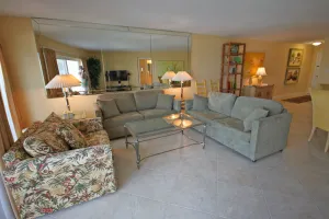 Image of 335 El Matador 1 Bedroom Condo by RedAwning
