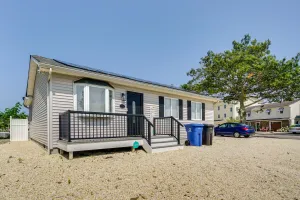 Image of Charming Beach Haven West Home 1 Mi to Beach!