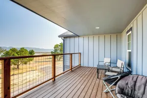 Image of Beautiful Water Views: Coastal Oregon Townhome!
