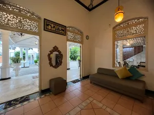 Image of Beverly Villa