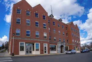 Image of Brewster Hall